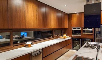 Cocinas de madera, un clásico renovado